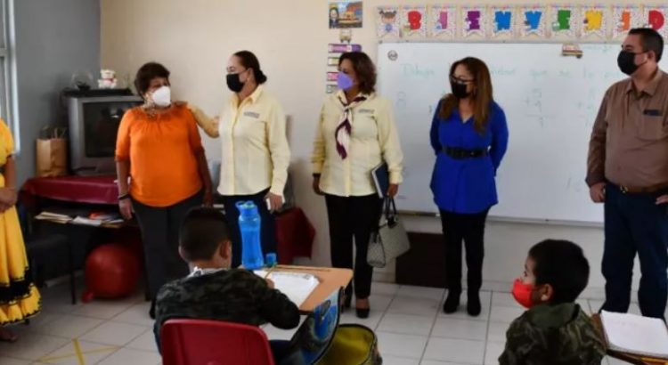 Supervisan escuelas indígenas, menonitas y migrantes