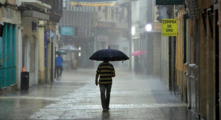 Emiten alerta amarilla en el estado por presencia de fuertes lluvias