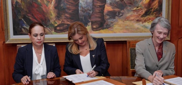 Gobierno del Estado y UTEP firman acuerdo de reciprocidad