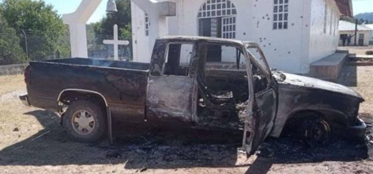 Abandonan cuerpo decapitado en iglesia de Guachochi, Chihuahua
