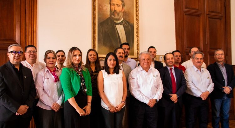 Buscan impulsar la competitividad empresarial y artesanal en la región