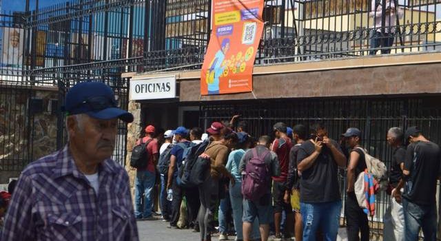 Incrementa presencia de migrantes en el centro de Juárez