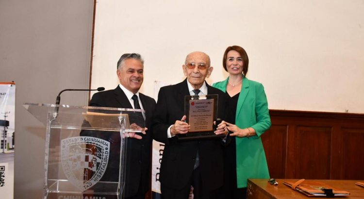 La SEyD y Colegio de Ingenieros Civiles firman convenio de colaboración