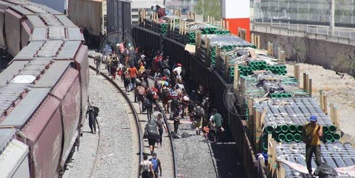 Arriban a Ciudad Juárez alrededor de 100 migrantes