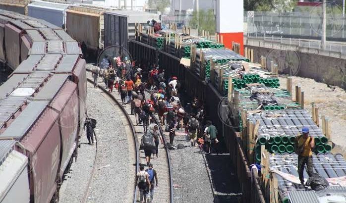 Arriban a Ciudad Juárez alrededor de 100 migrantes