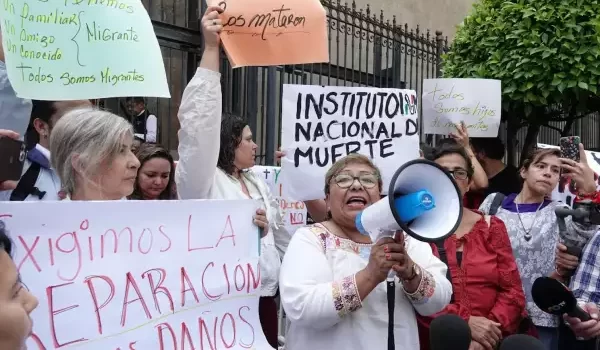 Indemnizan con 140 mdp a familias por incendio en estación de Ciudad Juárez