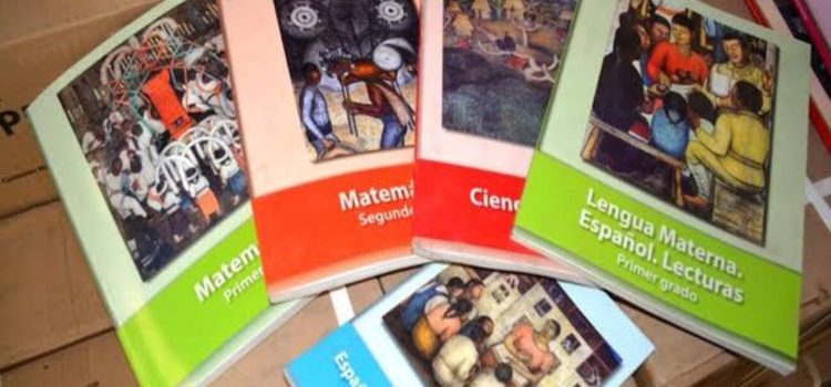 Piden en Chihuahua donar libros de texto de ciclos anteriores