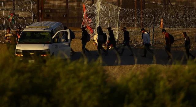Desalojan campamento con 300 migrantes en la frontera de Ciudad Juárez