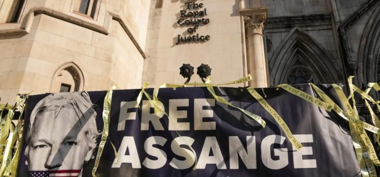 Julian Assange: la Justicia del Reino Unido permite nueva apelación contra su extradición a EE. UU. Julian Assange: la Justicia del Reino Unido permite nueva apelación contra su extradición a EE. UU.