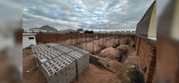 Faltan 42 mil 499 donadores para construcción de albergue de Nariz Roja A.C.