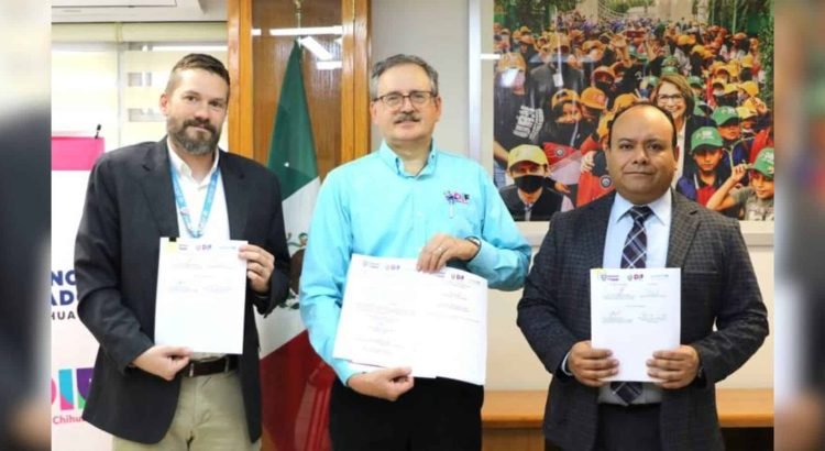 Firman DIF Estatal y Unicef convenios de colaboración en pro de niños migrantes no acompañados Firman DIF Estatal y Unicef convenios de colaboración en pro de niños migrantes no acompañados