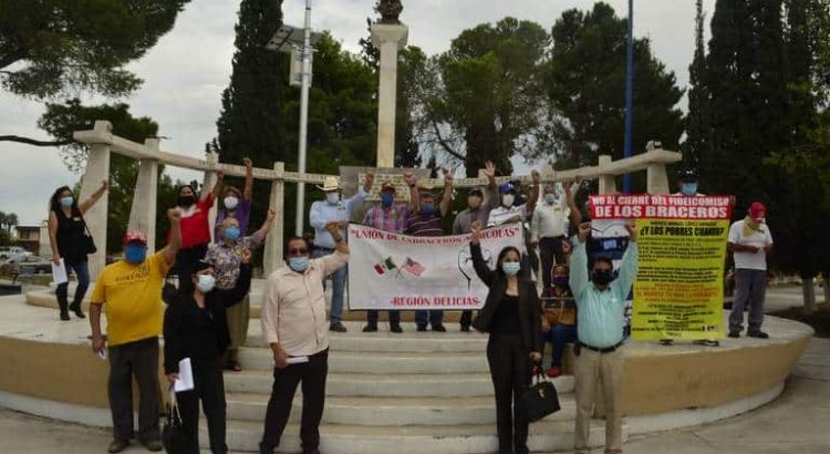 Esperan 700 ex braceros y familia pago de Gobierno Federal