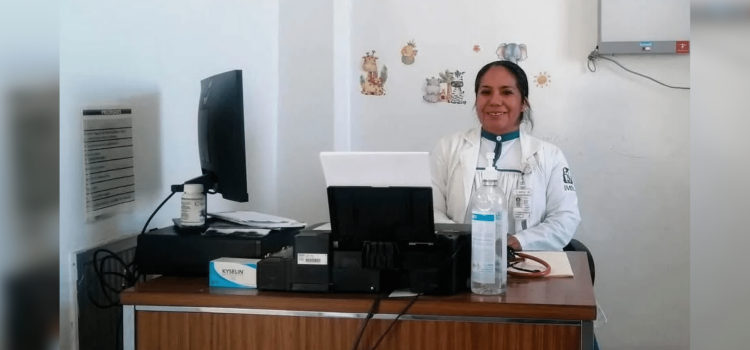 Benilda Figueroa, primera doctora rarámuri de Chihuahua