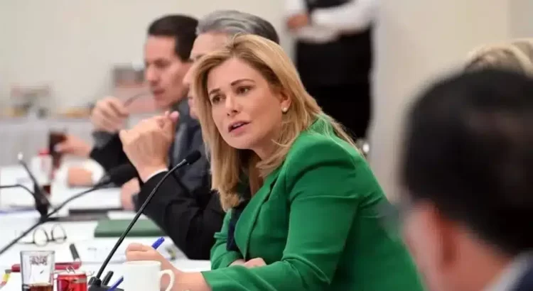 Maru Campos busca prohibir a migrantes mexicanos quedarse en Chihuahua
