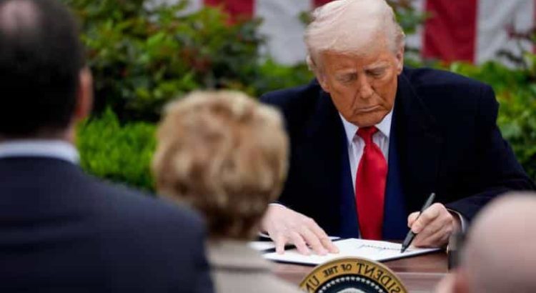 Aplicará Trump aplicará aranceles a países BRICS