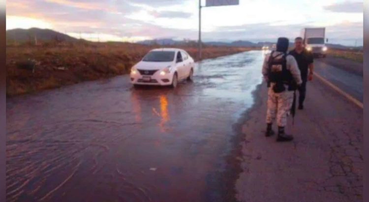 Atiende Protección Civil 25 reportes por inundaciones, 10 rescates de personas y dos derrumbes en Chihuahua