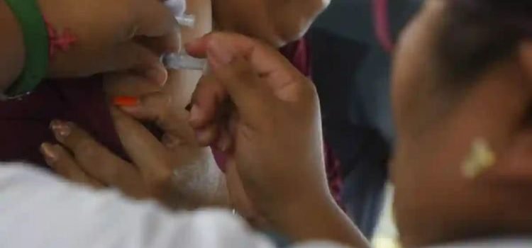 Intensifica la Secretaría de Salud vacunación contra el sarampión