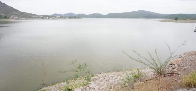 Chihuahua avala pago de agua a EU; asegura Sheinbaum que no habrá afectaciones a productores