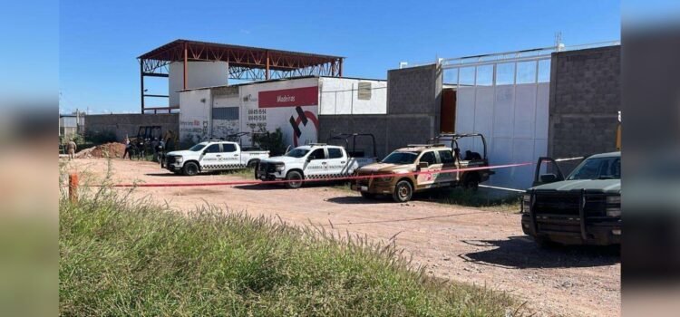 Aseguran toma clandestina conectada a ducto de Pemex en Chihuahua